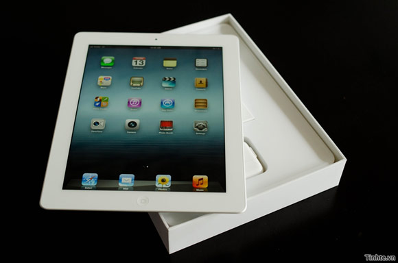 The New iPad / iPad 3 First Hands-on video, Thanks to MBiP