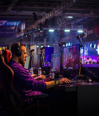 What Features In Laptops Can Make Them Pro Gaming Devices What Features In Laptops Can Make Them Pro Gaming Devices
